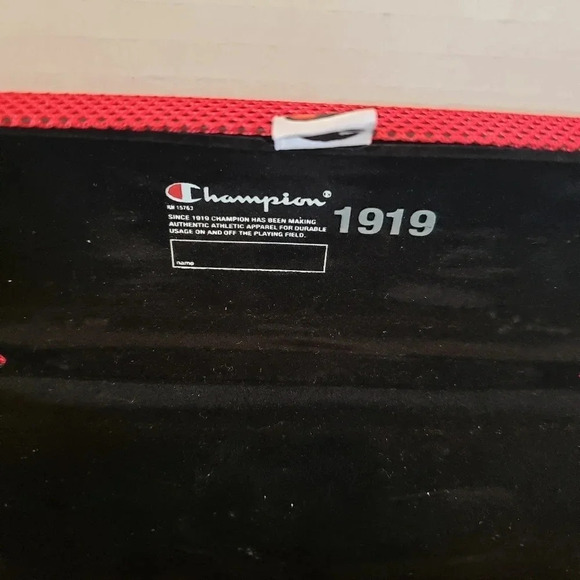 Champion Black/Red Clamshell Eyeglasses  Case. - Picture 4 of 8